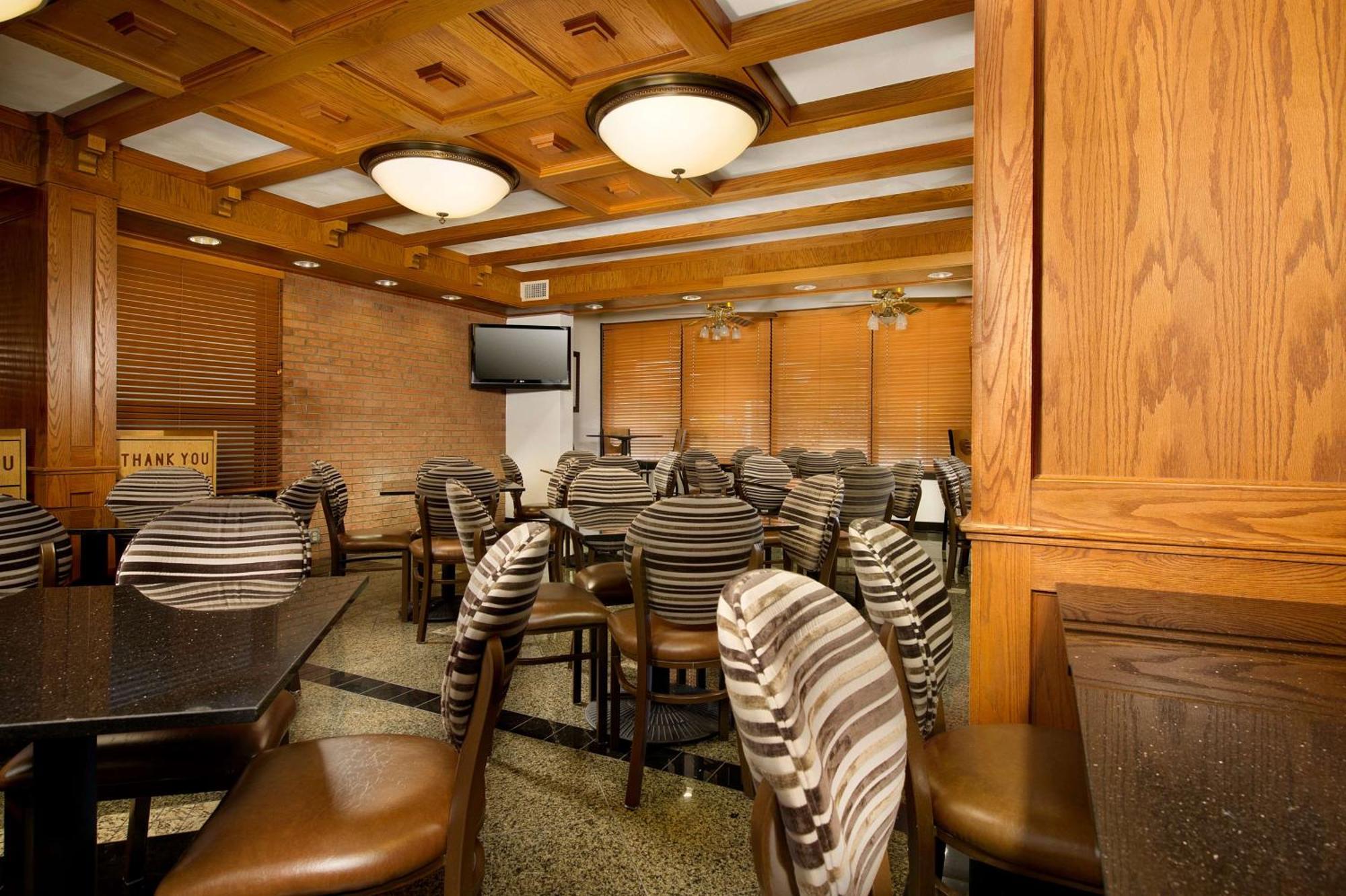 Drury Inn & Suites Frankenmuth Zewnętrze zdjęcie